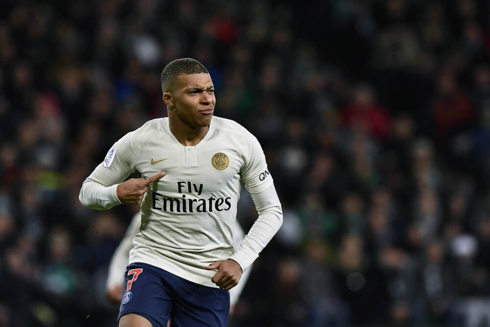 点球大战扑点制胜，凯帕当选阿森纳本轮联赛杯队内最佳球员